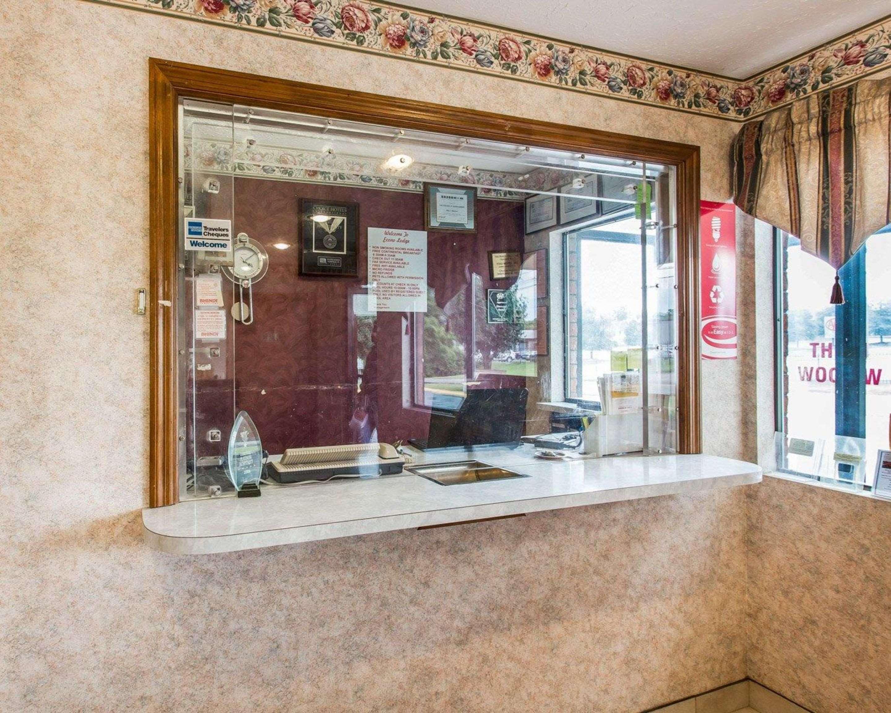 Econo Lodge Nashville North - Opryland Экстерьер фото